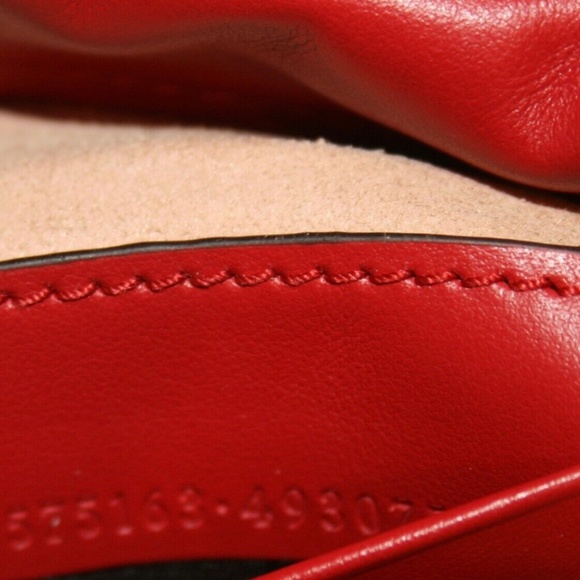 Gucci GG Marmont Matelasse Bucket Bag Crossbody - Picture 10 of 10